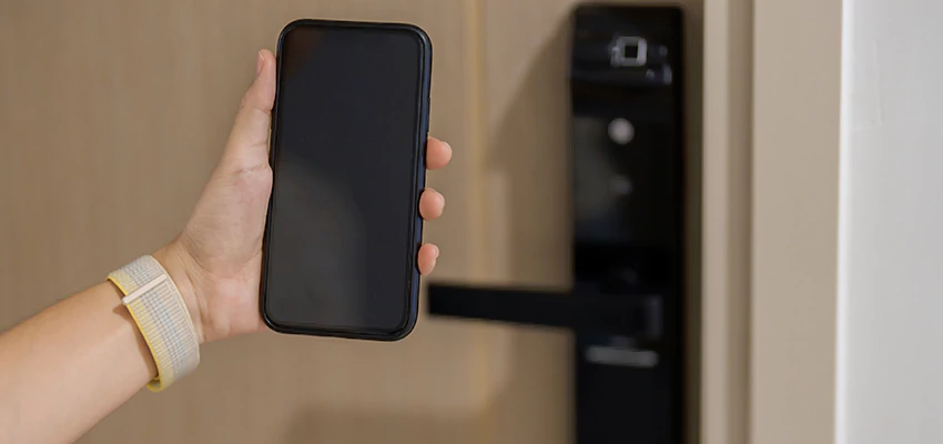 Keypad Wifi Locks Repair And Installation in Cudahy, CA