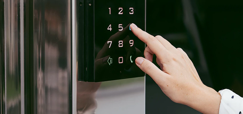 Property Management Locksmith For Lock Installation in Cudahy, CA