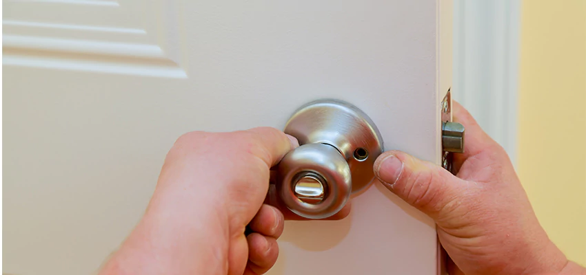 After-hours Locksmith For Lock And Key Installation in Cudahy, CA