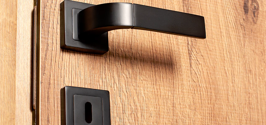 Weekend Lockout Assistance Troubleshooting in Cudahy, California